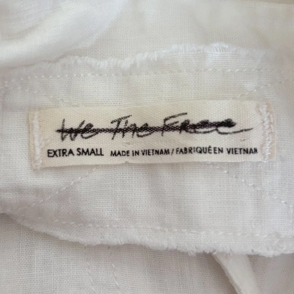 Free People Womens Oversized Linen Button Down Shirt XS White Boho Coastal Crop